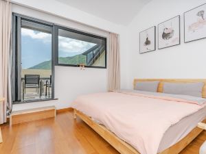 Anji Zhiwuzhu Homestay