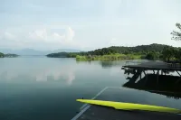 武寧橡子樹野宿