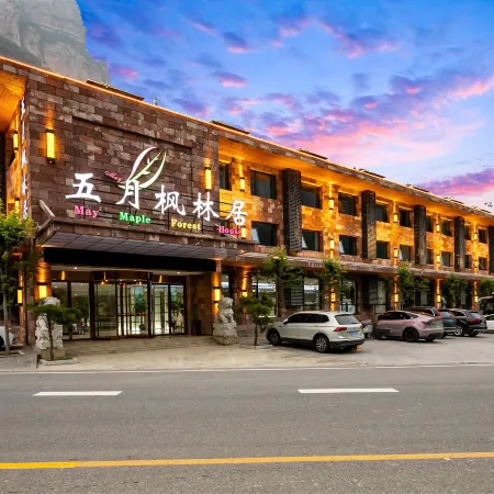 May Maple Forest House Hotel