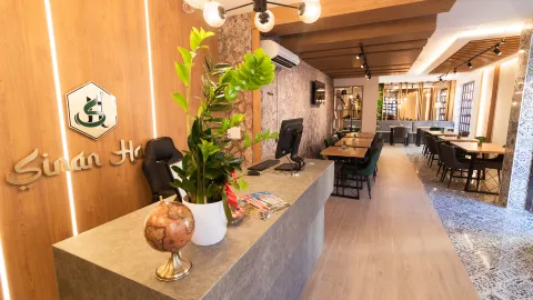 Hotel Sinan Han 的 西南韓飯店 in 莫斯塔爾