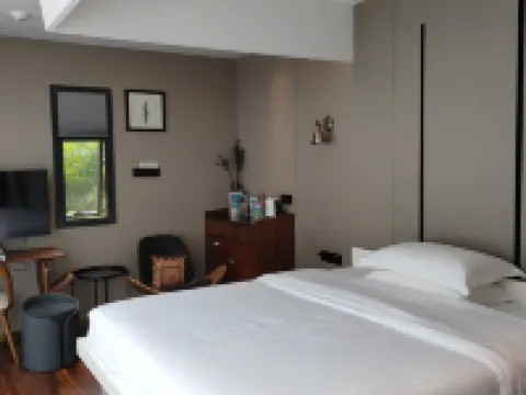 Lejian Goulan Homestay Hotels in Jiangyong