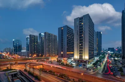 โรงแรมเมเวียส (ศูนย์การประชุมและนิทรรศการ เมืองการเงิน) โรงแรมใน