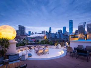 Yijian·6500 Hotel