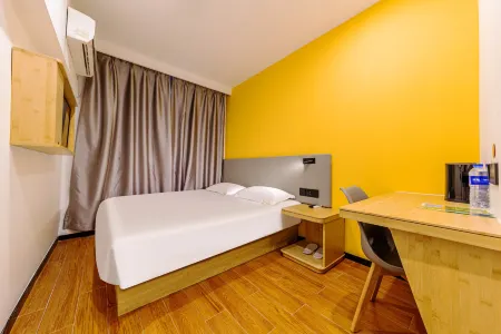 Pod Inn (Shanghai Longyang Road Metro Station New International Expo Center) Отели рядом с достопримечательностью «Huamu Park»