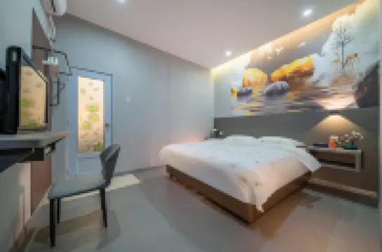 Weiya Boutique Hotel (Chaoyang Square 3rd Street 2nd Alley)