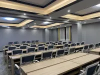 Silver Mountain Red Hotel