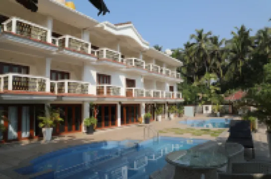 White Pearl Suites by Rosetum