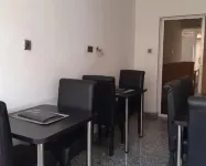 Top-Notch Suites and Apartments