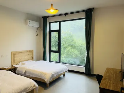 Wuyuan Yunshang Zhangshan Homestay 대장산 와룡곡(다장산 워룽구) 주변 호텔