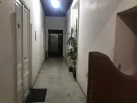 Safary Hotel Hotel dekat Alun-alun Tahrir