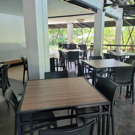 Fernvale Leisure Club and Resort