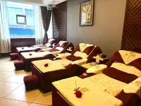 Tuman Biancheng Hotel (Jishou Heshengtang Shopping Mall)