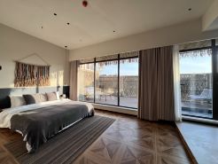Xiaoyin Yushi Courtyard Homestay (South Street Bell Tower Subway Station)