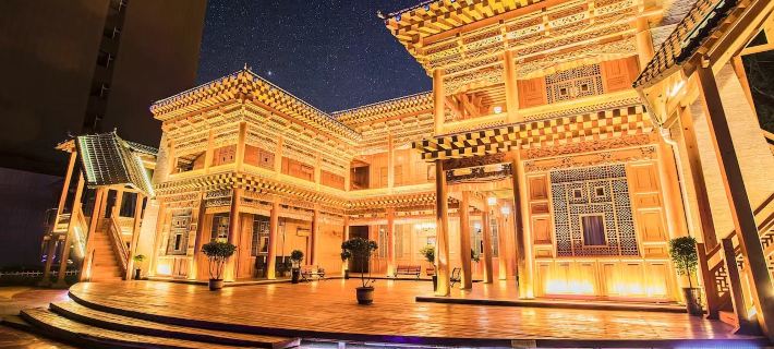 The Window of Qingzang-Tibet, the Boat of Yeli Resort Отели в г. Линьтань