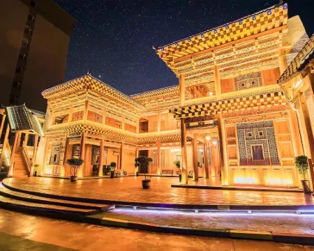 The Window of Qingzang-Tibet, the Boat of Yeli Resort Hotels in Lintan