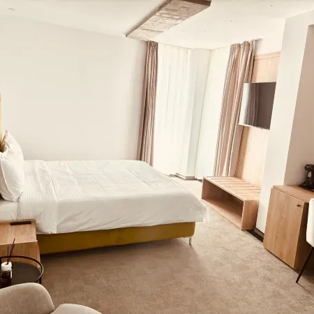 CM111Aparthotel