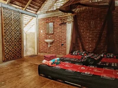 Bunga Jabe Hotel dekat Seruni Island
