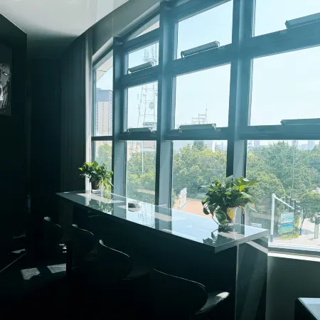 Panda E-Sports Hotel (First Street Xueshi Building)