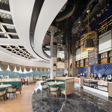 Hampton by Hilton Hubin South Road Отели рядом с достопримечательностью «Железнодорожный вокзал Сямынь»