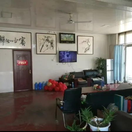 Haowang Hotel (Zhaoxian Town)