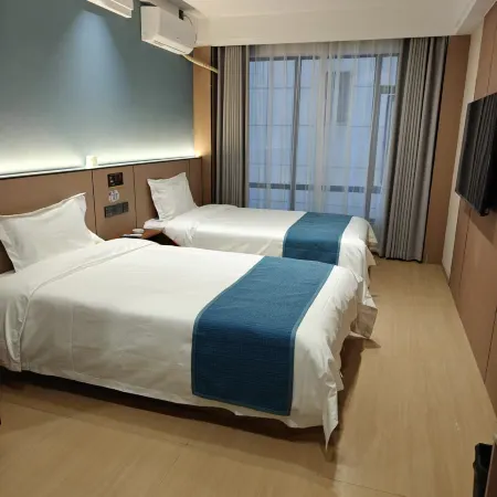 Baihe Small Town Story Hotel