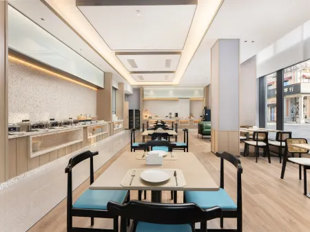 Country Inn & Suites by Radisson Hotel (Jiashan Gaotie Nanzhan) Отели рядом со станцией Jiashan South Railway Station