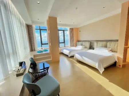 Linghai Homestay (Jinxiang Yintan Branch)