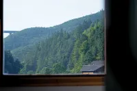 Dongzhai Liange Inn - vue sur la montagne