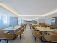 Vienna International Hotel (Liangshan Huidong Caihongqiao) Hotel a Huidong