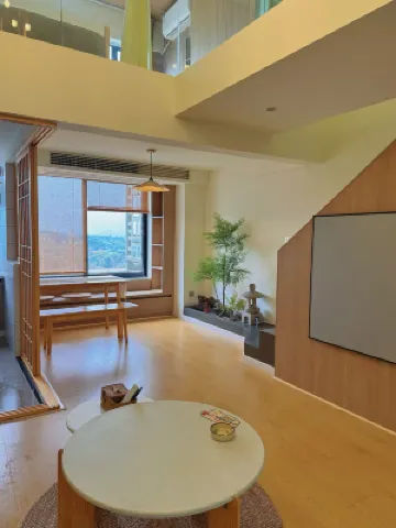 Zhinuo Homestay（Zigong Fangte Dinosaur Kingdom Dinosaur Museum Store）