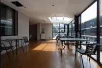 Nian yi jiudian