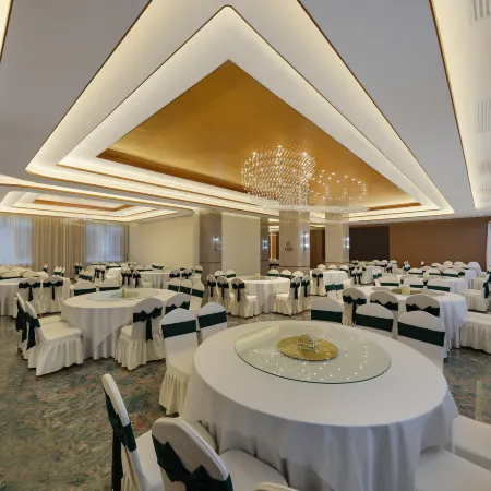 PINGDA INTERNATIONAL HOTEL (ZHANGYE MIDDLE SCHOOL GAOTIE WEST STATION BRANCH)