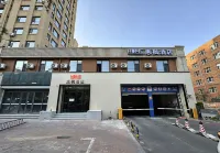 Huifeng Hotel (Silicon Valley Street Animation Academy)
