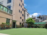 Fifth Season Boutique Homestay - parking