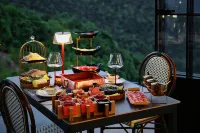 Guishu · RETURN Hidden World Hotel (Jiuhuang Mountain Scenic Area) - Balkoner