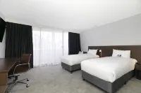 Mercure Brisbane Spring Hill - balcony