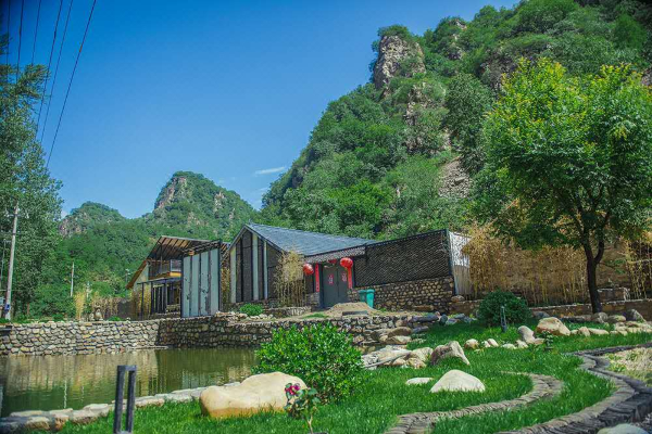 兴隆燕山水寨特色民宿