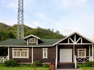 European style wooden house in qixingding resort