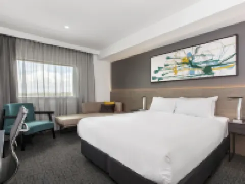 Mercure Sunshine Coast Kawana Waters Hotels in Caloundra