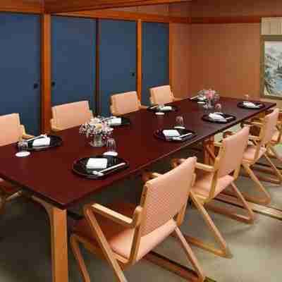 Hotel Seto Ohashi Dining/Meeting Rooms