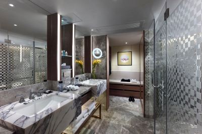 1キングビクトリアハーバービュースイート インターコンチネンタル グランド スタンフォード 香港の写真