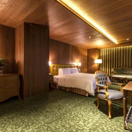 Inhouse Hotel Grand