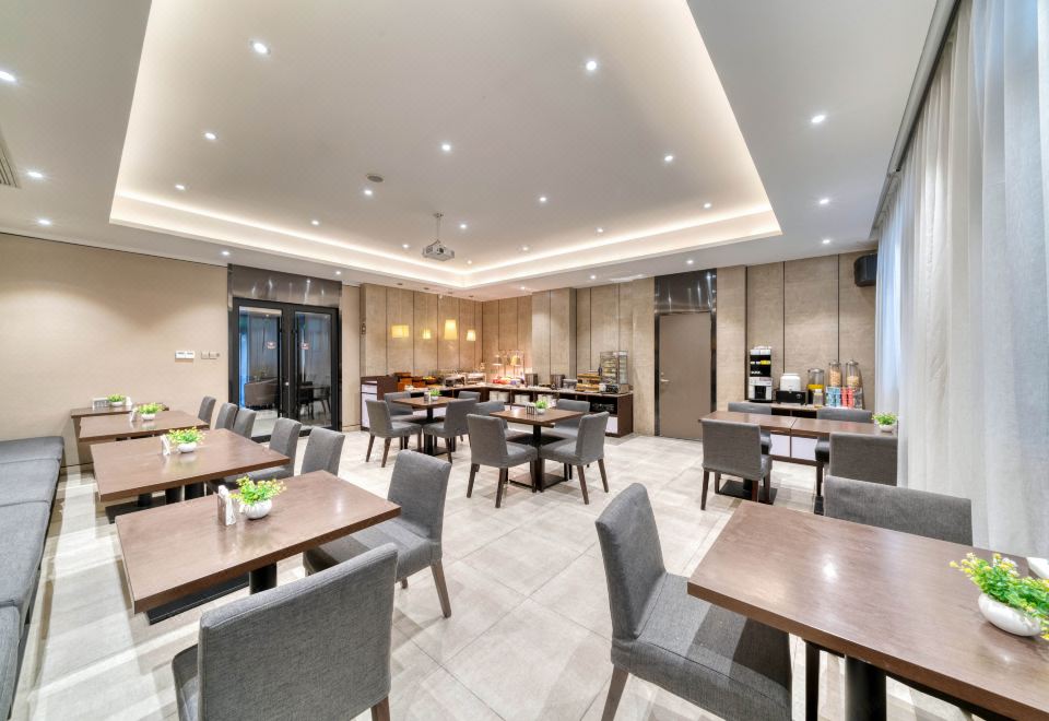 1. 홈 인 플러스 ..