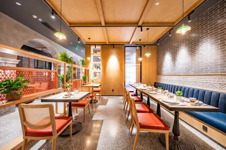 Beijing Qianmen Qiuguo S1918 Hotel