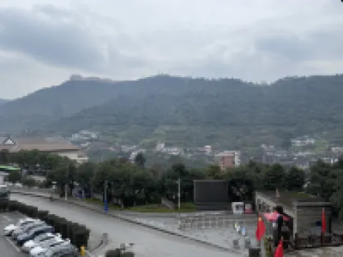 Renhuai Hengyuan spring Inn