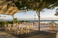 Akroyali Hotel & Villas Hotel a Petalidi