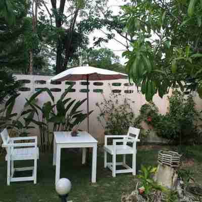 โอโย 1057 รีแลกซ์ รีสอร์ท Hotel Exterior