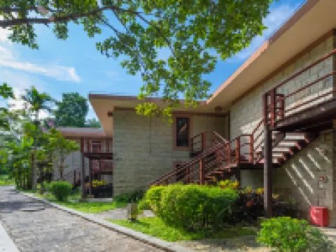 Narada Resort & Spa Qixian Mount Hotels in Baoting Li and Miao Autonomous County