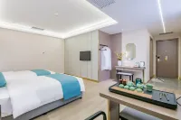 Eastravel · Gaoxin Business Hotel