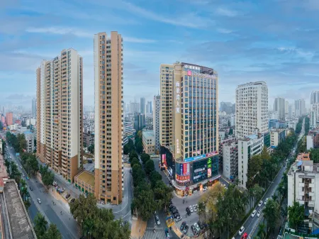 Echarm Hotel Отели рядом с достопримечательностью «Nanning Wuxiang Xinqu Zongbu Base Leisure Park»